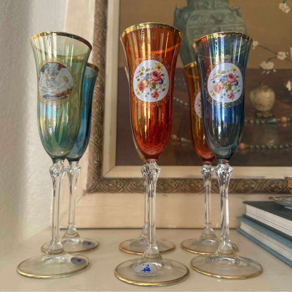 Elegant Multicolor vintage La Reine of Italy  champagne set if 6 glasses
